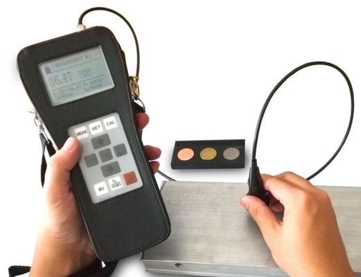 2 frecuencias de funcionamiento conmutables, medidor de conductividad del metal, compensación de elevación de hasta 500 μm